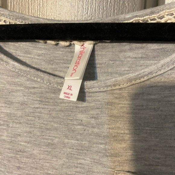 XL Long-sleeve Top with Flowy Back - Picture 3 of 4